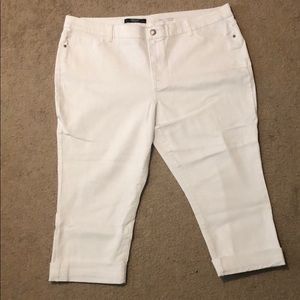 White Capri Jeans